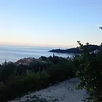 Naiad Sea View *