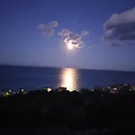 Naiad Sea View Апартаменты *