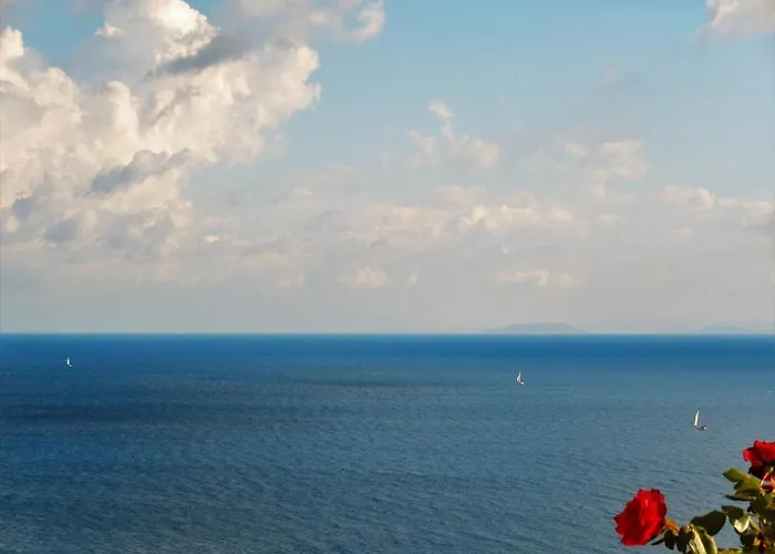 Naiad Sea View Apartment Poros (Kefalonia)